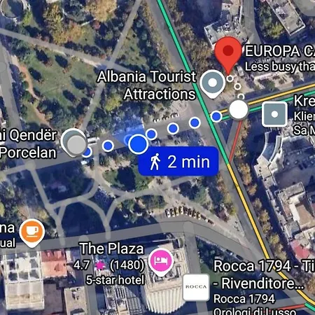 Center Rustic Retreat アパート ティラナ