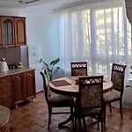 Center Rustic Retreat 아파트 *