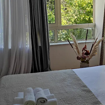 Center Rustic Retreat