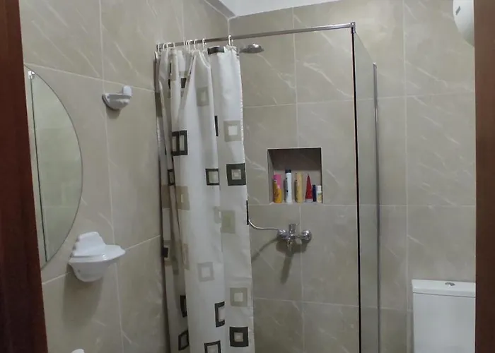 Center Rustic Retreat 公寓